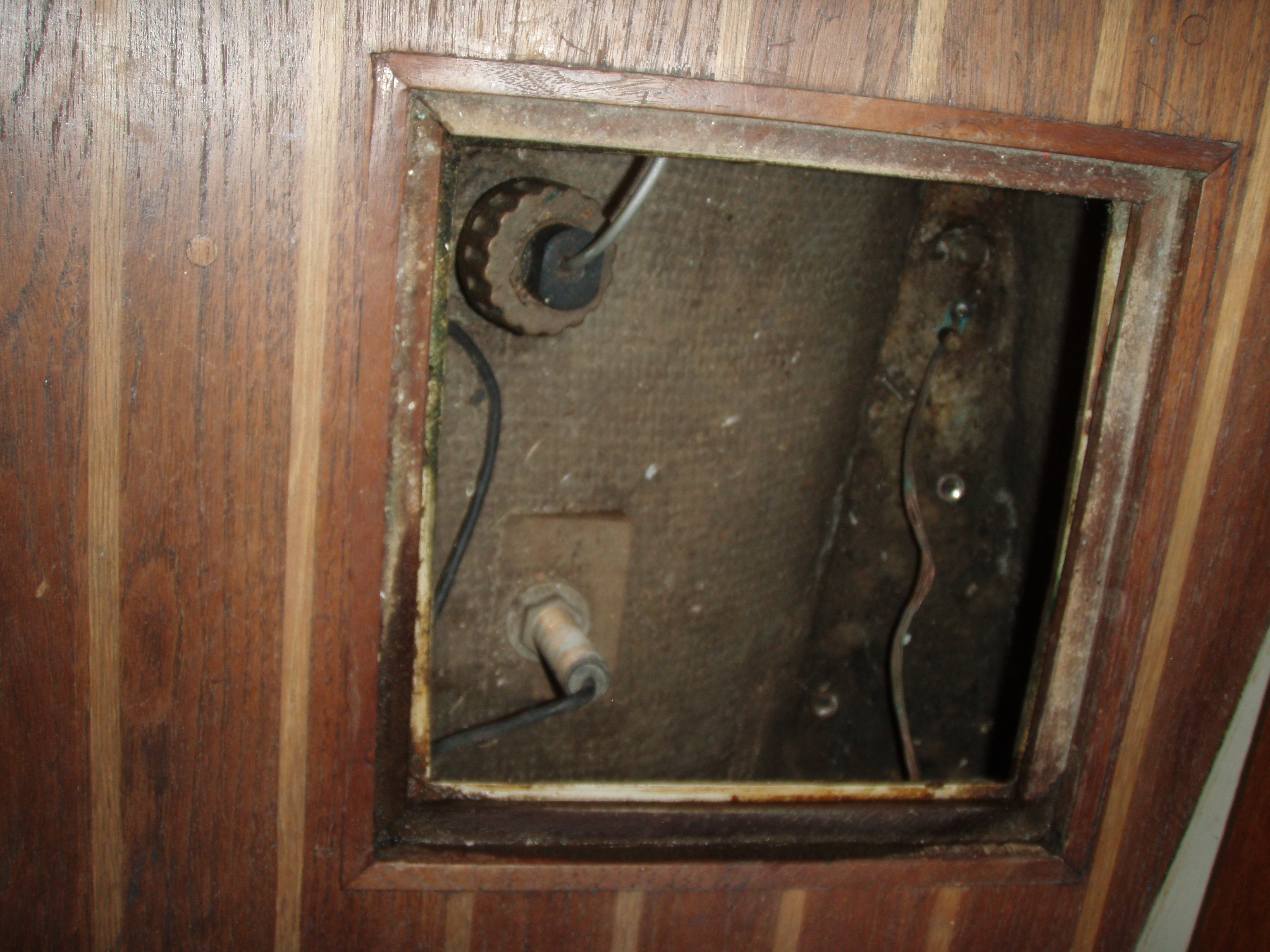 Transducers, one speed and one depth.